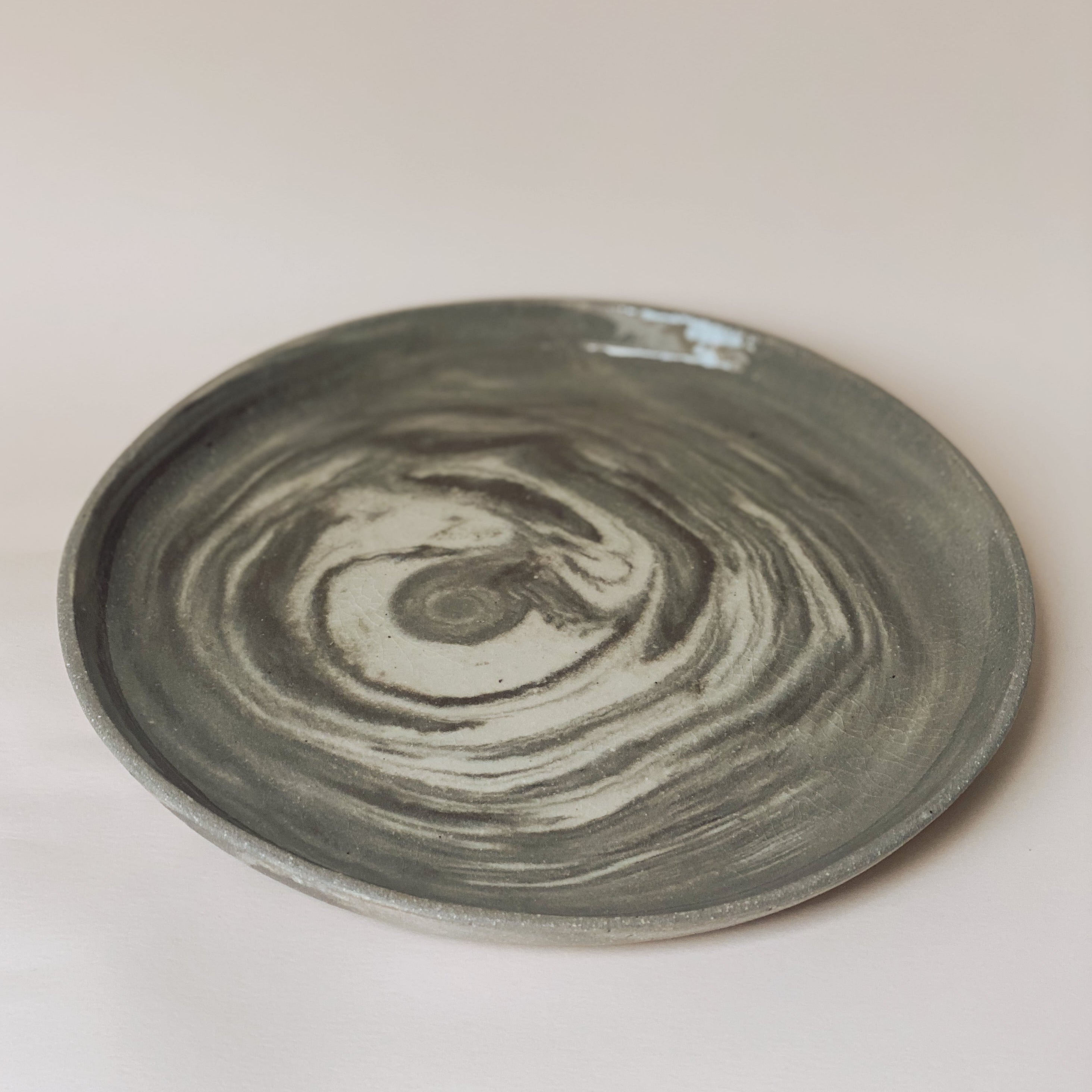 collecting shells plate